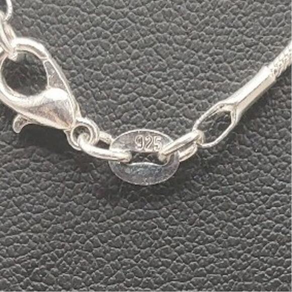 925 Sterling Silver Necklace Cross Angel Wings Zircon Valentine's Birthday NEW - Picture 1 of 6